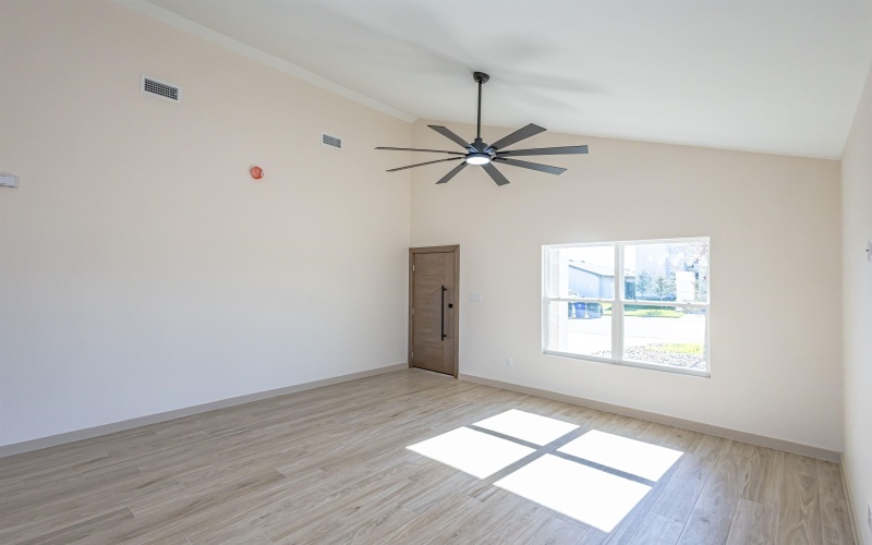 5704 Kylee Dr., Laredo, TX 78043, 4 Bedrooms Bedrooms, ,2 BathroomsBathrooms,Residential,For Sale,5704 Kylee Dr.,0,20255326