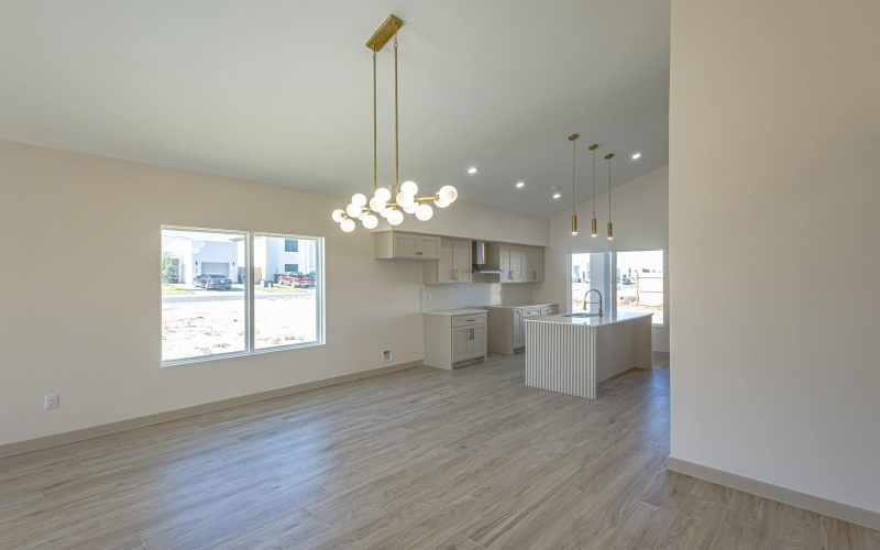 5704 Kylee Dr., Laredo, TX 78043, 4 Bedrooms Bedrooms, ,2 BathroomsBathrooms,Residential,For Sale,5704 Kylee Dr.,0,20255326