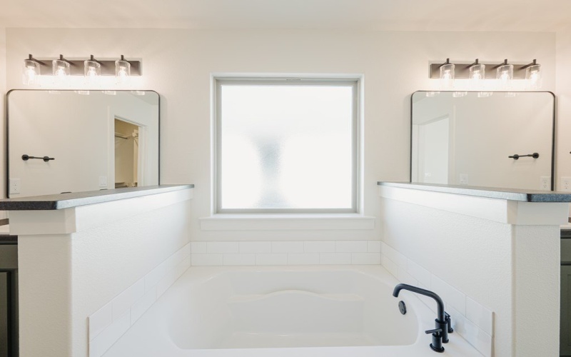 7102 County Rd 99, Midland, TX 79706, 4 Bedrooms Bedrooms, ,2 BathroomsBathrooms,Residential,For Sale,7102 County Rd 99,0,50087308