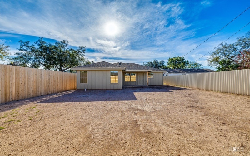 2614 Dallas St, San Angelo, TX 76901, 3 Bedrooms Bedrooms, ,2 BathroomsBathrooms,Residential,For Sale,2614 Dallas St,0,129992