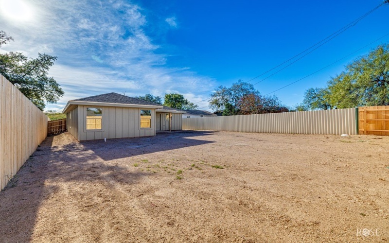 2614 Dallas St, San Angelo, TX 76901, 3 Bedrooms Bedrooms, ,2 BathroomsBathrooms,Residential,For Sale,2614 Dallas St,0,129992