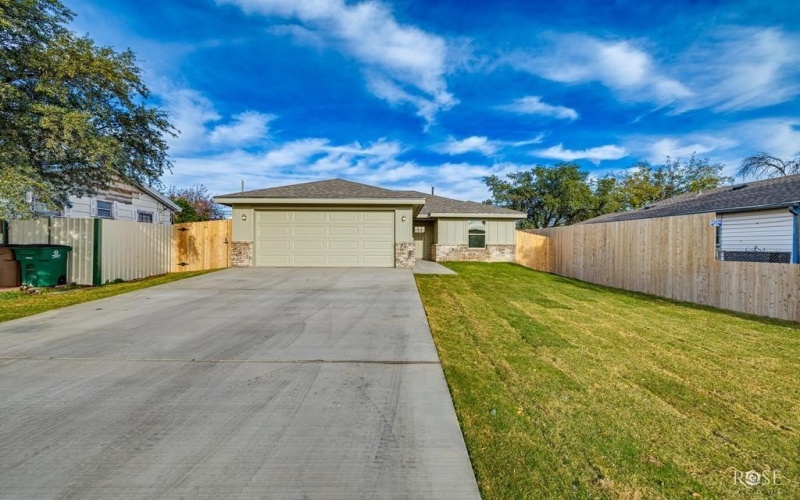 2614 Dallas St, San Angelo, TX 76901, 3 Bedrooms Bedrooms, ,2 BathroomsBathrooms,Residential,For Sale,2614 Dallas St,0,129992