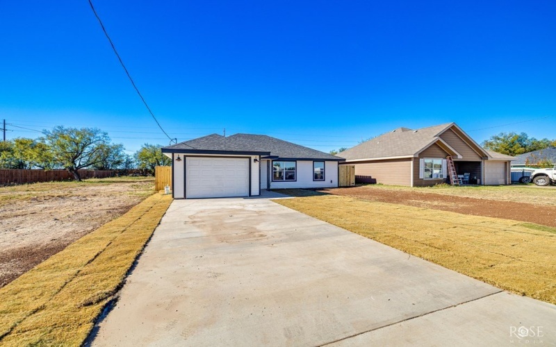 2231 Lillie St, San Angelo, TX 76901, 3 Bedrooms Bedrooms, ,2 BathroomsBathrooms,Residential,For Sale,2231 Lillie St,0,129994