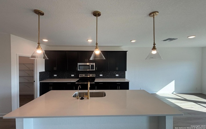 12848 Red Apple Rd., Schertz, TX 78154, 4 Habitaciones Habitaciones , ,3 BañosBaños,Residential,En Venta,12848 Red Apple Rd.,0,1927131