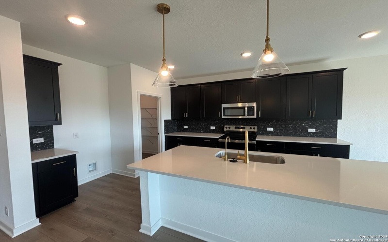 12848 Red Apple Rd., Schertz, TX 78154, 4 Habitaciones Habitaciones , ,3 BañosBaños,Residential,En Venta,12848 Red Apple Rd.,0,1927131