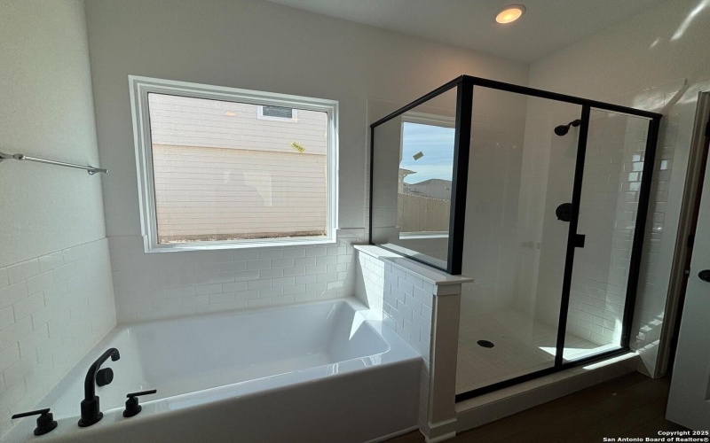 12848 Red Apple Rd., Schertz, TX 78154, 4 Habitaciones Habitaciones , ,3 BañosBaños,Residential,En Venta,12848 Red Apple Rd.,0,1927131