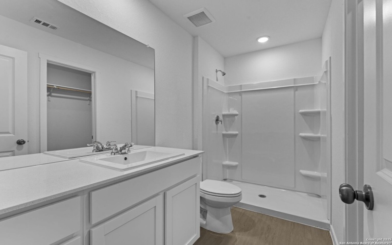 7318 Brownleaf Dr, San Antonio, TX 78227, 4 Bedrooms Bedrooms, ,2 BathroomsBathrooms,Residential,For Sale,7318 Brownleaf Dr,0,1927136