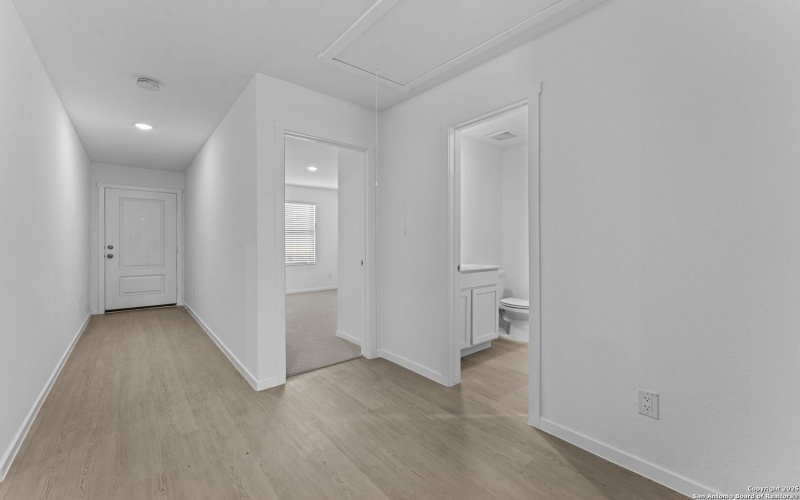 7318 Brownleaf Dr, San Antonio, TX 78227, 4 Bedrooms Bedrooms, ,2 BathroomsBathrooms,Residential,For Sale,7318 Brownleaf Dr,0,1927136