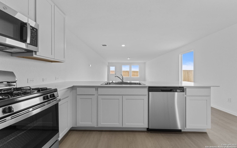 3825 Swift Fox Rd, New Braunfels, TX 78130, 4 Habitaciones Habitaciones , ,2 BañosBaños,Residential,En Venta,3825 Swift Fox Rd,0,1927151