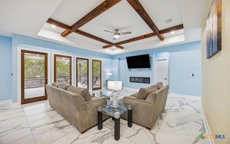 195 Crazy Horse Trail, Canyon Lake, TX 78133, 4 Bedrooms Bedrooms, ,3 BathroomsBathrooms,Residential,For Sale,195 Crazy Horse Trail,0,599505