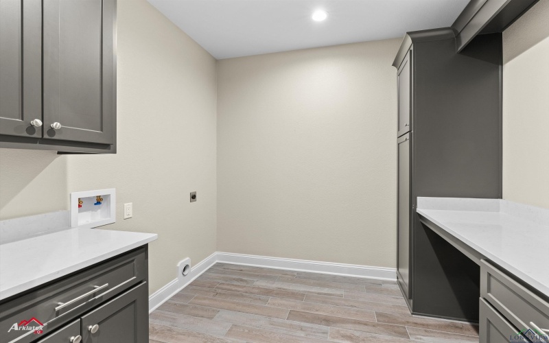 187 Big Oaks, Kilgore, TX 75662, 4 Habitaciones Habitaciones , ,2 BañosBaños,Residential,En Venta,187 Big Oaks,20252698