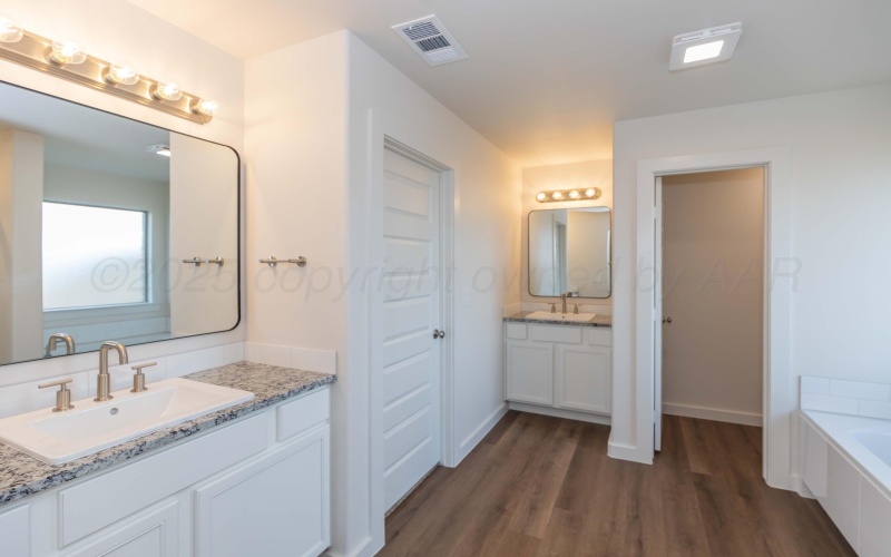 8910 Bunkhouse Road, Amarillo, TX 79124, 3 Bedrooms Bedrooms, ,2 BathroomsBathrooms,Residential,For Sale,8910 Bunkhouse Road,0,25-9983