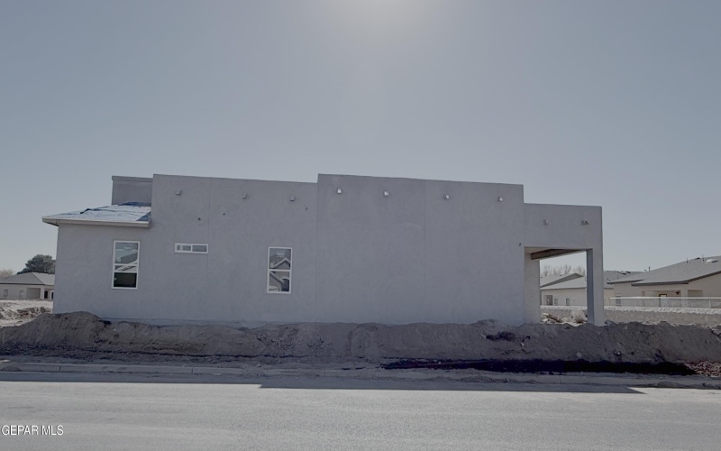 416 PLATEAU Drive, Socorro, TX 79927, 4 Bedrooms Bedrooms, ,1 BathroomBathrooms,Residential,For Sale,416 PLATEAU Drive,0,934843