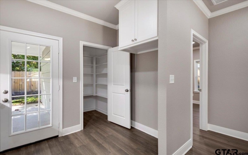 304 E Cottonwood, Overton, TX 75684, 2 Habitaciones Habitaciones , ,2 BañosBaños,Residential,En Venta,304 E Cottonwood,0,25017575