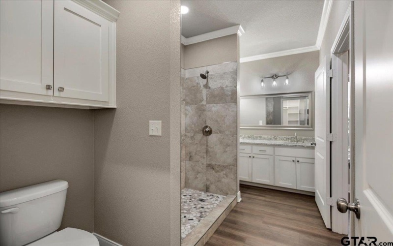 304 E Cottonwood, Overton, TX 75684, 2 Habitaciones Habitaciones , ,2 BañosBaños,Residential,En Venta,304 E Cottonwood,0,25017575