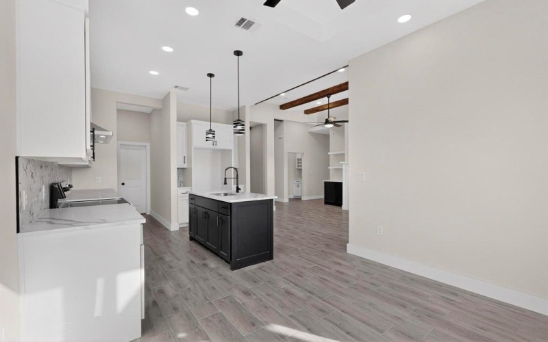 100 Diamond T Ranch Road, Trinidad, TX 75163, 4 Bedrooms Bedrooms, ,2 BathroomsBathrooms,Residential,For Sale,100 Diamond T Ranch Road,0,21126717