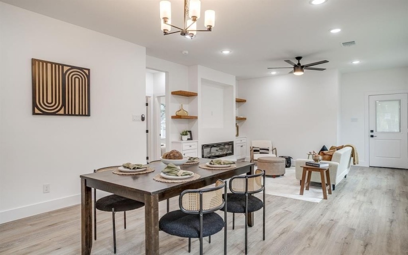 4948 Dunbar Street, Fort Worth, TX 76105, 4 Bedrooms Bedrooms, ,2 BathroomsBathrooms,Residential,For Sale,4948 Dunbar Street,0,21128011