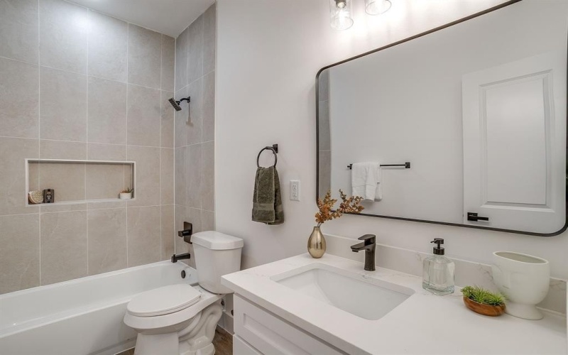 4948 Dunbar Street, Fort Worth, TX 76105, 4 Bedrooms Bedrooms, ,2 BathroomsBathrooms,Residential,For Sale,4948 Dunbar Street,0,21128011