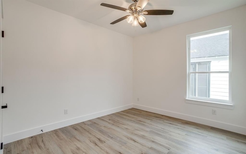 4948 Dunbar Street, Fort Worth, TX 76105, 4 Bedrooms Bedrooms, ,2 BathroomsBathrooms,Residential,For Sale,4948 Dunbar Street,0,21128011