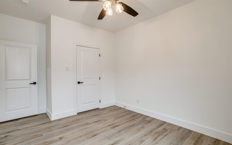 4948 Dunbar Street, Fort Worth, TX 76105, 4 Bedrooms Bedrooms, ,2 BathroomsBathrooms,Residential,For Sale,4948 Dunbar Street,0,21128011