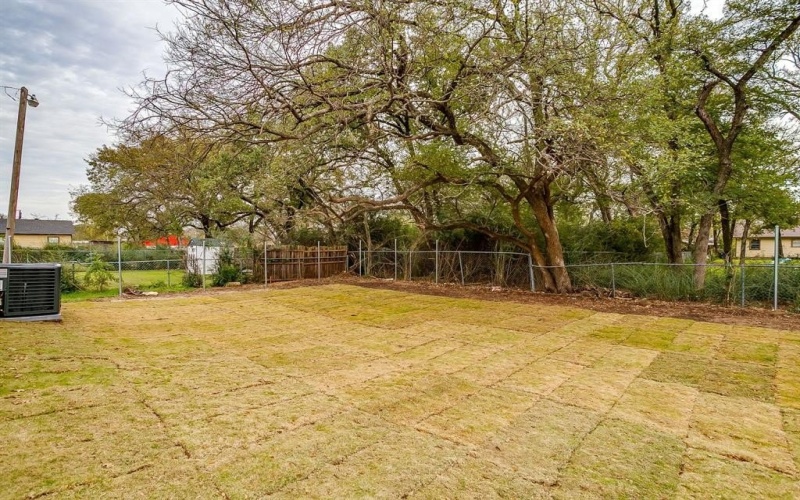 4948 Dunbar Street, Fort Worth, TX 76105, 4 Bedrooms Bedrooms, ,2 BathroomsBathrooms,Residential,For Sale,4948 Dunbar Street,0,21128011