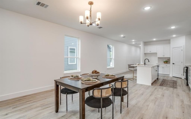 4948 Dunbar Street, Fort Worth, TX 76105, 4 Bedrooms Bedrooms, ,2 BathroomsBathrooms,Residential,For Sale,4948 Dunbar Street,0,21128011