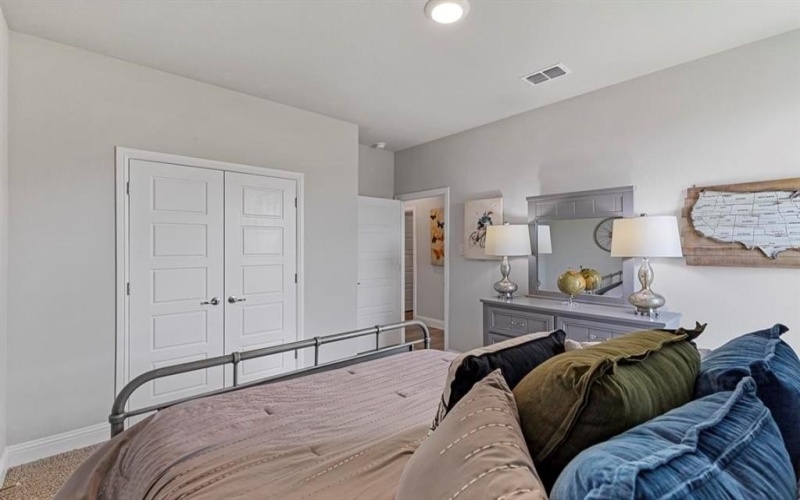 8612 BUR OAK Drive, Justin, TX 76247, 4 Habitaciones Habitaciones , ,3 BañosBaños,Residential,En Venta,8612 BUR OAK Drive,0,21128338