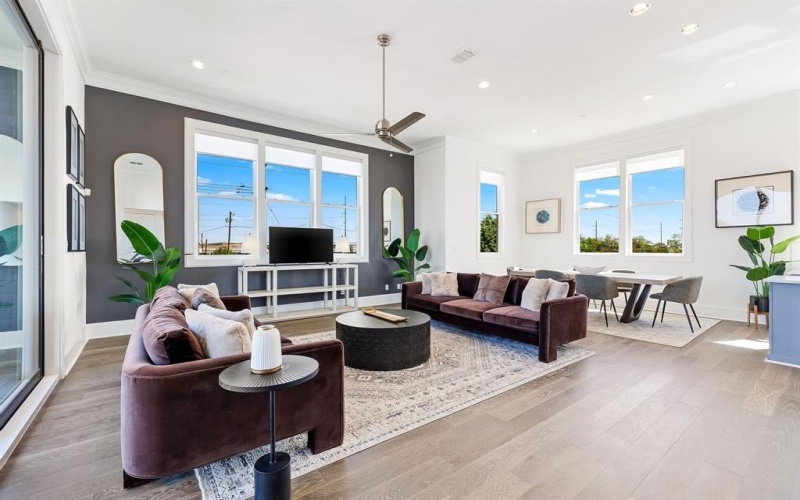 203 Carroll Street, Fort Worth, TX 76107, 3 Bedrooms Bedrooms, ,3 BathroomsBathrooms,Residential,For Sale,203 Carroll Street,0,21128491