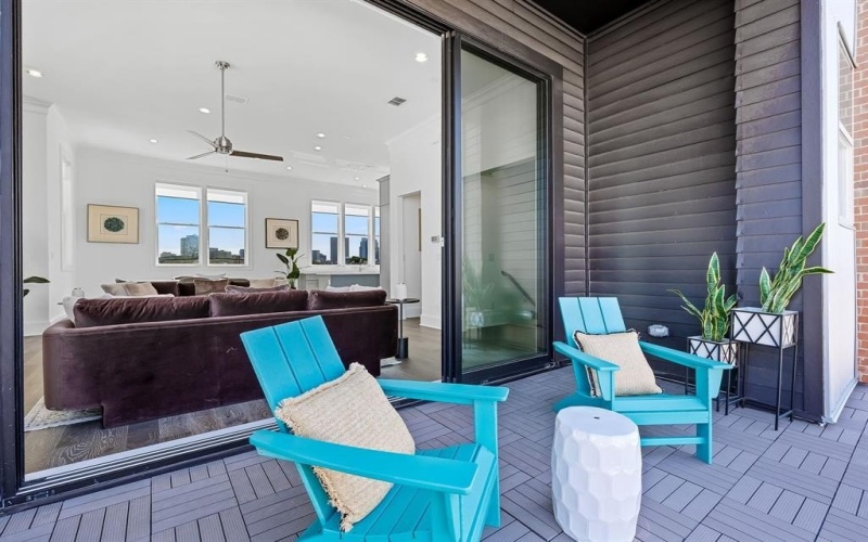 203 Carroll Street, Fort Worth, TX 76107, 3 Bedrooms Bedrooms, ,3 BathroomsBathrooms,Residential,For Sale,203 Carroll Street,0,21128491