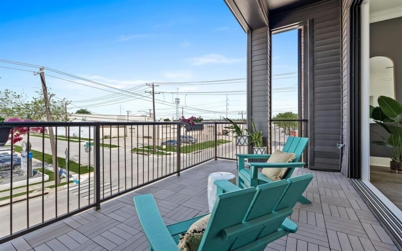 203 Carroll Street, Fort Worth, TX 76107, 3 Bedrooms Bedrooms, ,3 BathroomsBathrooms,Residential,For Sale,203 Carroll Street,0,21128491