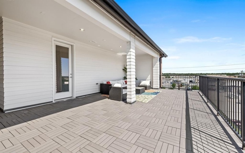 203 Carroll Street, Fort Worth, TX 76107, 3 Bedrooms Bedrooms, ,3 BathroomsBathrooms,Residential,For Sale,203 Carroll Street,0,21128491