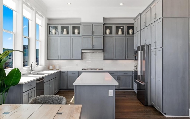 203 Carroll Street, Fort Worth, TX 76107, 3 Bedrooms Bedrooms, ,3 BathroomsBathrooms,Residential,For Sale,203 Carroll Street,0,21128491