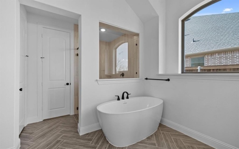 2613 Brazos Drive, Mansfield, TX 76063, 3 Bedrooms Bedrooms, ,2 BathroomsBathrooms,Residential,For Sale,2613 Brazos Drive,0,21128802