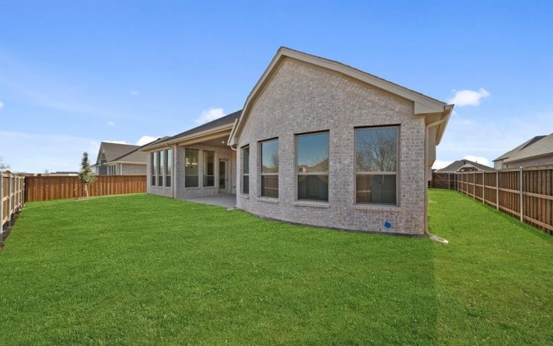 2613 Brazos Drive, Mansfield, TX 76063, 3 Bedrooms Bedrooms, ,2 BathroomsBathrooms,Residential,For Sale,2613 Brazos Drive,0,21128802