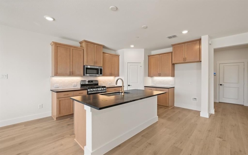 2516 Red Tailed Hawk Lane, McKinney, TX 75071, 3 Habitaciones Habitaciones , ,2 BañosBaños,Residential,En Venta,2516 Red Tailed Hawk Lane,0,21128980