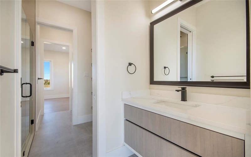 100 Old Vineyard Lane, Heath, TX 75032, 5 Habitaciones Habitaciones , ,5 BañosBaños,Residential,En Venta,100 Old Vineyard Lane,0,21128995