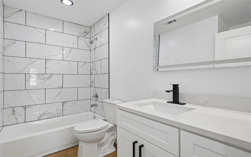 945 Holt Avenue, Waco, TX 76706, 3 Bedrooms Bedrooms, ,2 BathroomsBathrooms,Residential,For Sale,945 Holt Avenue,0,21129059