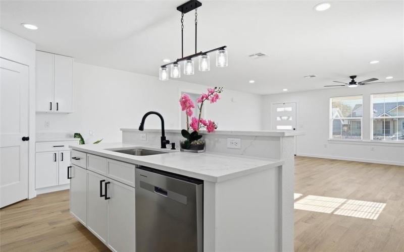 945 Holt Avenue, Waco, TX 76706, 3 Bedrooms Bedrooms, ,2 BathroomsBathrooms,Residential,For Sale,945 Holt Avenue,0,21129059