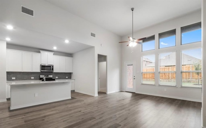 2200 Mantua Farm Boulevard, Anna, TX 75409, 4 Bedrooms Bedrooms, ,3 BathroomsBathrooms,Residential,For Sale,2200 Mantua Farm Boulevard,0,21129210