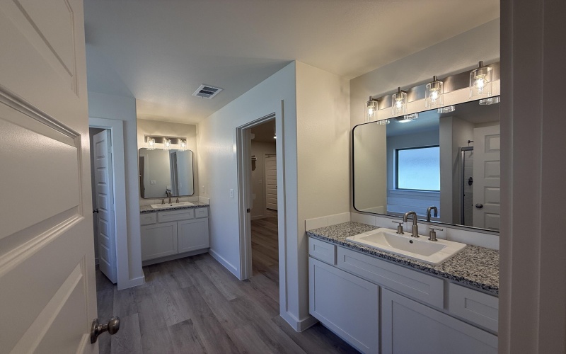 10502 Beaufort Avenue, Lubbock, TX 79424, 3 Bedrooms Bedrooms, ,2 BathroomsBathrooms,Residential,For Sale,10502 Beaufort Avenue,0,202563970