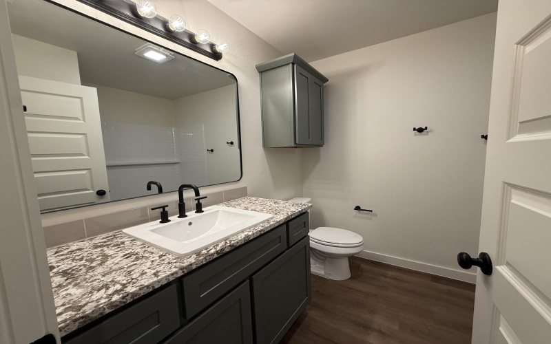 3011 138th Place, Lubbock, TX 79423, 3 Habitaciones Habitaciones , ,2 BañosBaños,Residential,En Venta,3011 138th Place,0,202563979