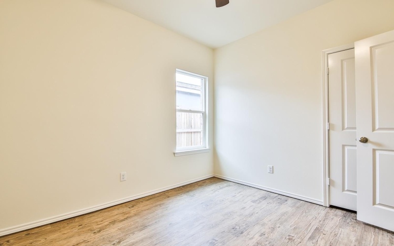 2004 23rd Street, Lubbock, TX 79411, 6 Bedrooms Bedrooms, ,5 BathroomsBathrooms,Residential Multi Family,For Sale,2004 23rd Street,202405480