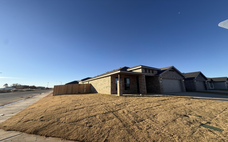 3001 138th Place, Lubbock, TX 79423, 3 Bedrooms Bedrooms, ,2 BathroomsBathrooms,Residential,For Sale,3001 138th Place,0,202563983