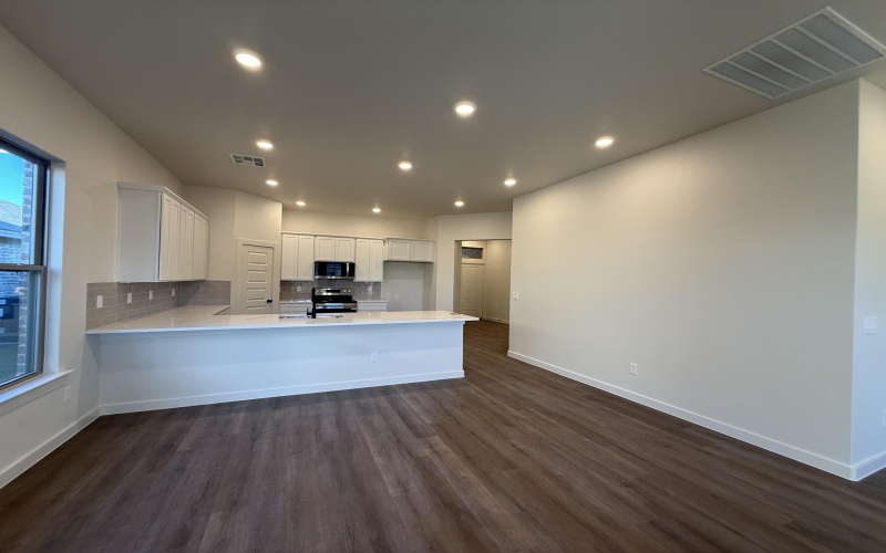 3001 138th Place, Lubbock, TX 79423, 3 Bedrooms Bedrooms, ,2 BathroomsBathrooms,Residential,For Sale,3001 138th Place,0,202563983