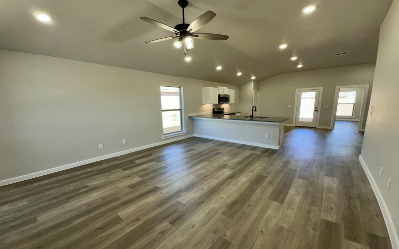 2605 Tiffin Avenue, Lubbock, TX 79407, 3 Bedrooms Bedrooms, ,2 BathroomsBathrooms,Residential,For Sale,2605 Tiffin Avenue,0,202563985