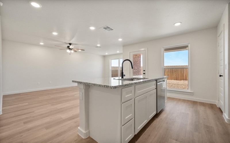 13802 Flint Avenue, Lubbock, TX 79423, 3 Bedrooms Bedrooms, ,2 BathroomsBathrooms,Residential,For Sale,13802 Flint Avenue,0,202563987