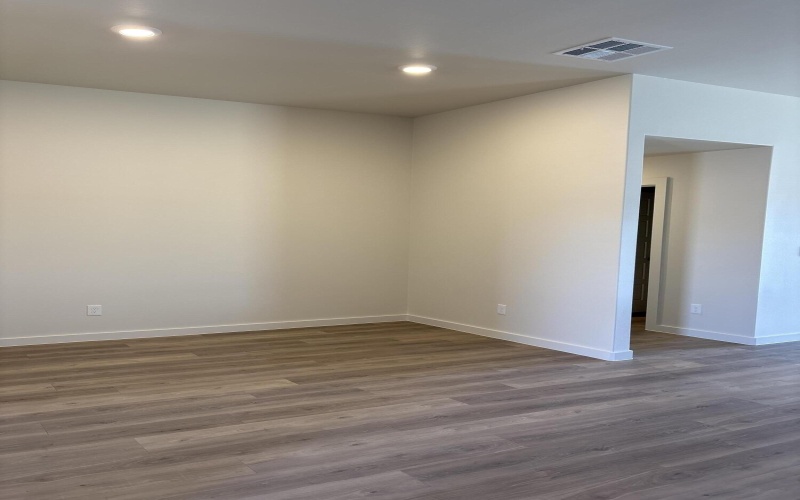 2509 Kenwood Avenue, Lubbock, TX 79407, 3 Bedrooms Bedrooms, ,2 BathroomsBathrooms,Residential,For Sale,2509 Kenwood Avenue,0,202564003