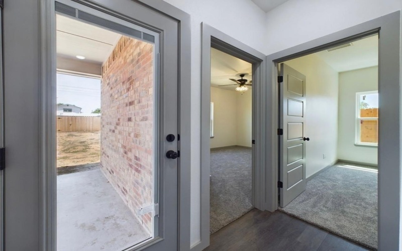 807 12th Street, Shallowater, TX 79363, 3 Habitaciones Habitaciones , ,2 BañosBaños,Residential,En Venta,807 12th Street,202409408
