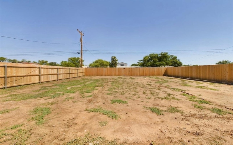 807 12th Street, Shallowater, TX 79363, 3 Habitaciones Habitaciones , ,2 BañosBaños,Residential,En Venta,807 12th Street,202409408