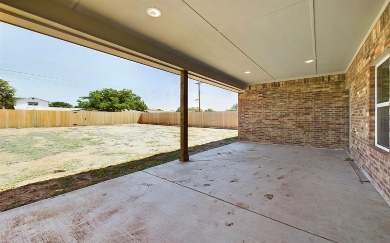 807 12th Street, Shallowater, TX 79363, 3 Habitaciones Habitaciones , ,2 BañosBaños,Residential,En Venta,807 12th Street,202409408